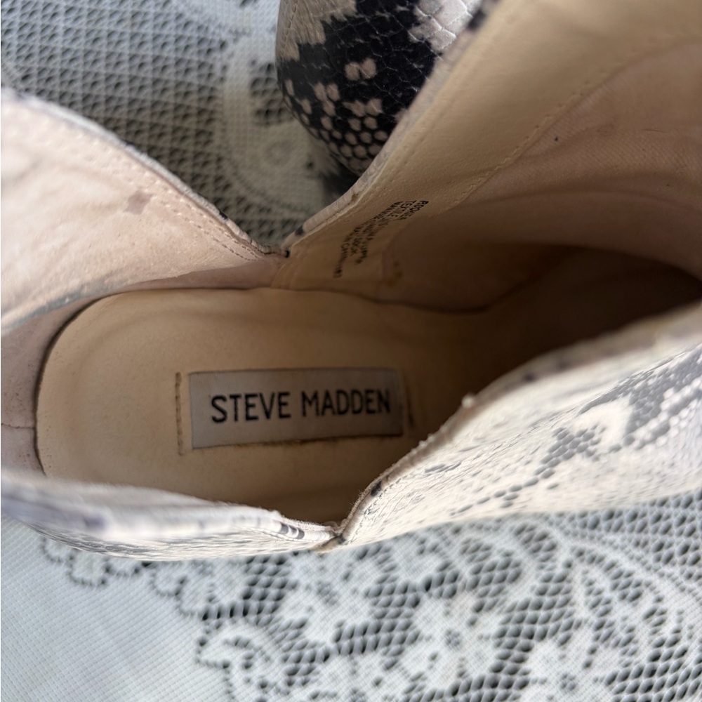 Steve Madden Black & Cream Snake-Print Ankle Booties - Picture 7 of 7